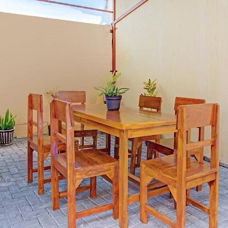 Oyo Life 90029 BWI Guest House 外南梦 外观 照片